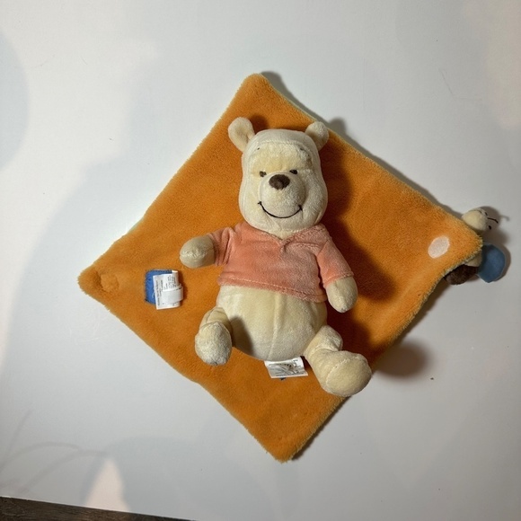 Disney blankets & beyond lovey Winnie the Pooh Bee Plush toy security blanket - Picture 4 of 7